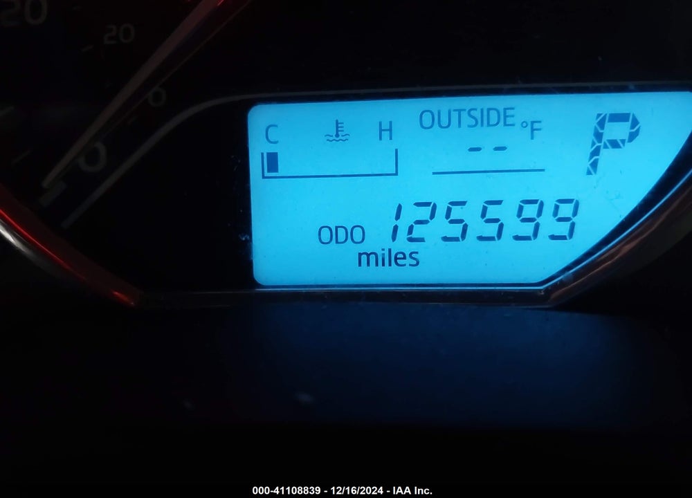 2015 TOYOTA COROLLA LE VIN: 2T1BURHE5FC240614