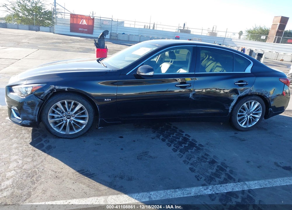 2019 INFINITI Q50 3.0T LUXE VIN: JN1EV7AP4KM542860