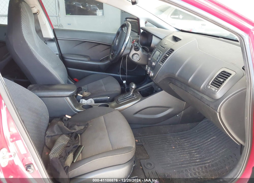 2014 KIA FORTE EX VIN: KNAFX4A87E5084651