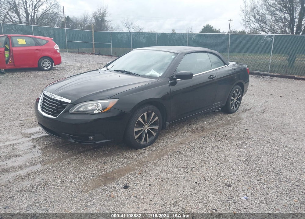 2011 CHRYSLER 200 S VIN: 1C3BC8EG1BN624050