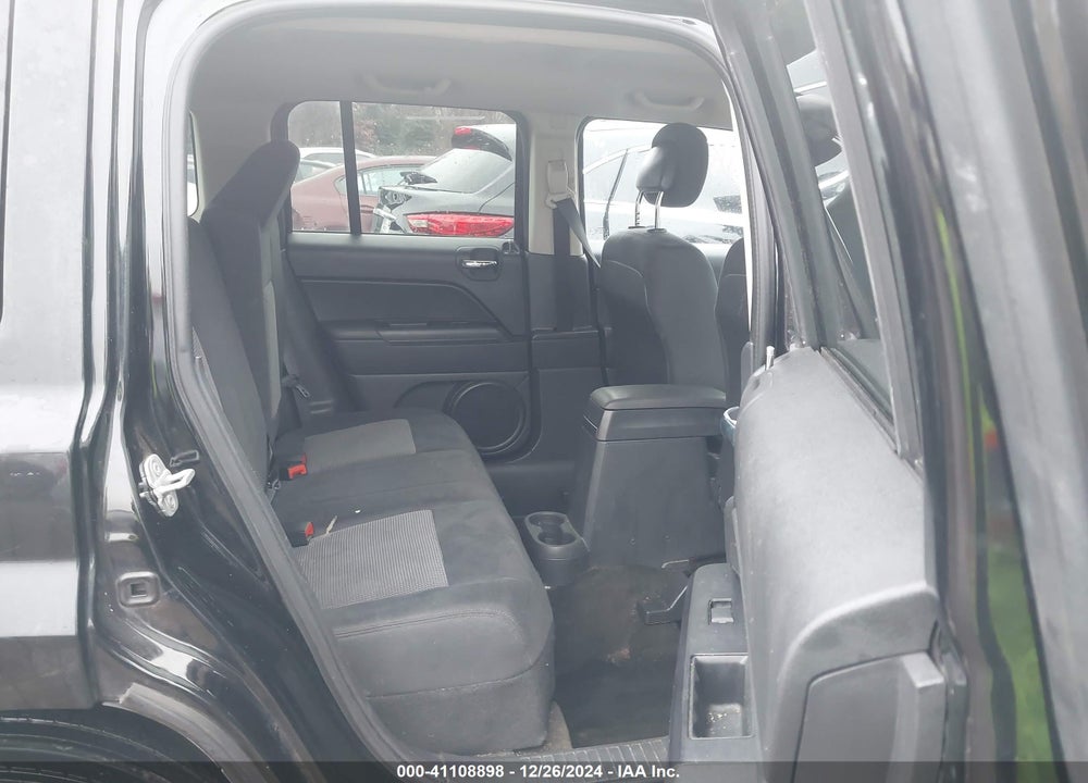 2014 JEEP PATRIOT LATITUDE VIN: 1C4NJRFB6ED507212