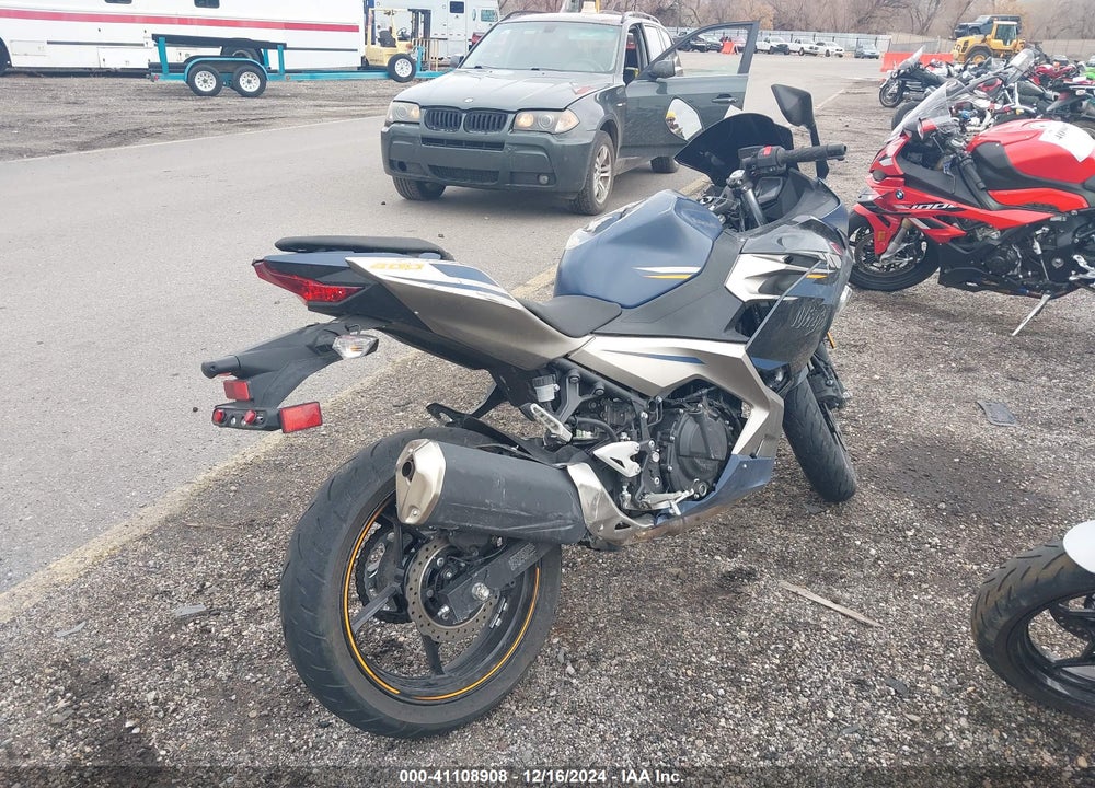 2023 KAWASAKI EX400 VIN: JKAEXKG12PDAS3162