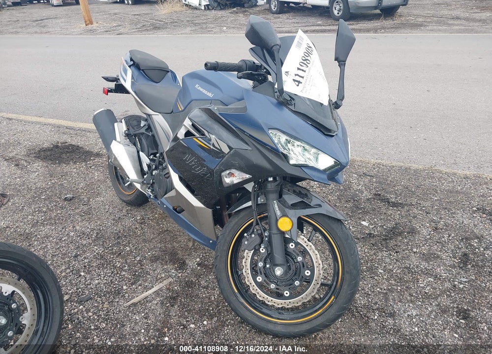 2023 KAWASAKI EX400 VIN: JKAEXKG12PDAS3162