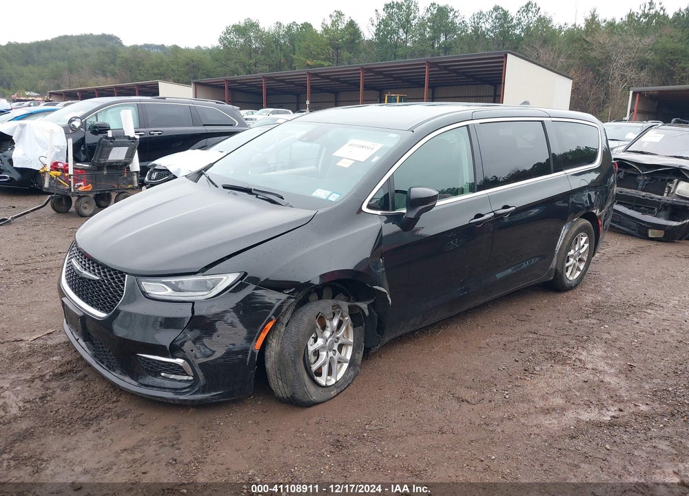 2023 CHRYSLER PACIFICA TOURING L VIN: 2C4RC1BG8PR586798