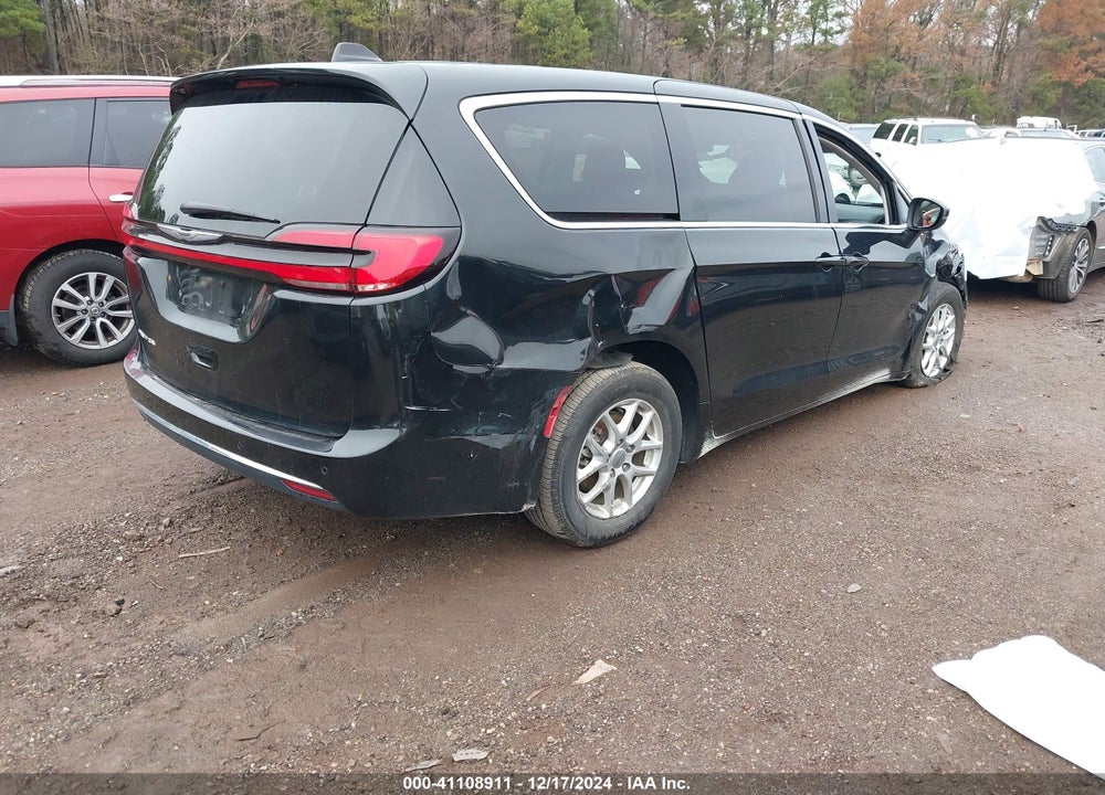 2023 CHRYSLER PACIFICA TOURING L VIN: 2C4RC1BG8PR586798
