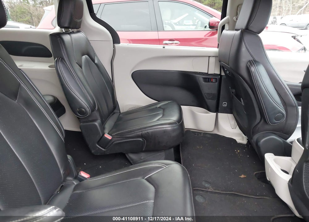 2023 CHRYSLER PACIFICA TOURING L VIN: 2C4RC1BG8PR586798