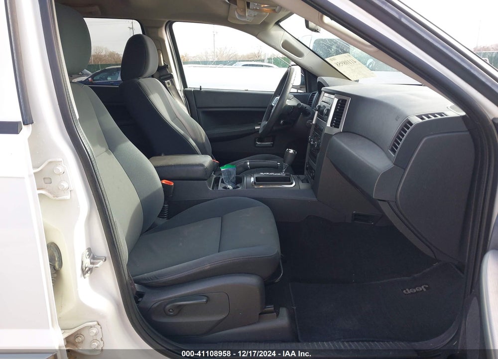 2010 JEEP GRAND CHEROKEE LAREDO VIN: 1J4PR4GK0AC125125
