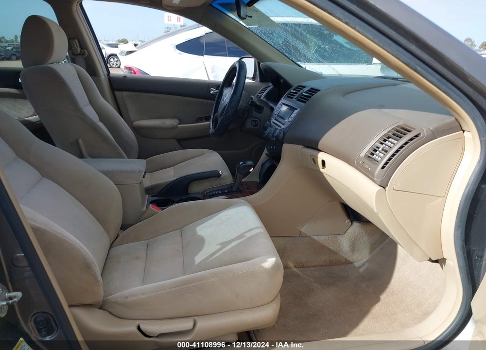 2007 HONDA ACCORD 2.4 EX VIN: 1HGCM56747A082811