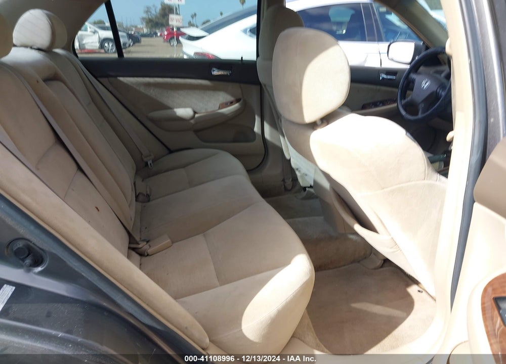 2007 HONDA ACCORD 2.4 EX VIN: 1HGCM56747A082811
