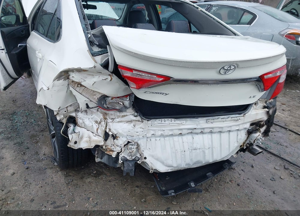 2015 TOYOTA CAMRY VIN: 4T1BF1FK0FU022812