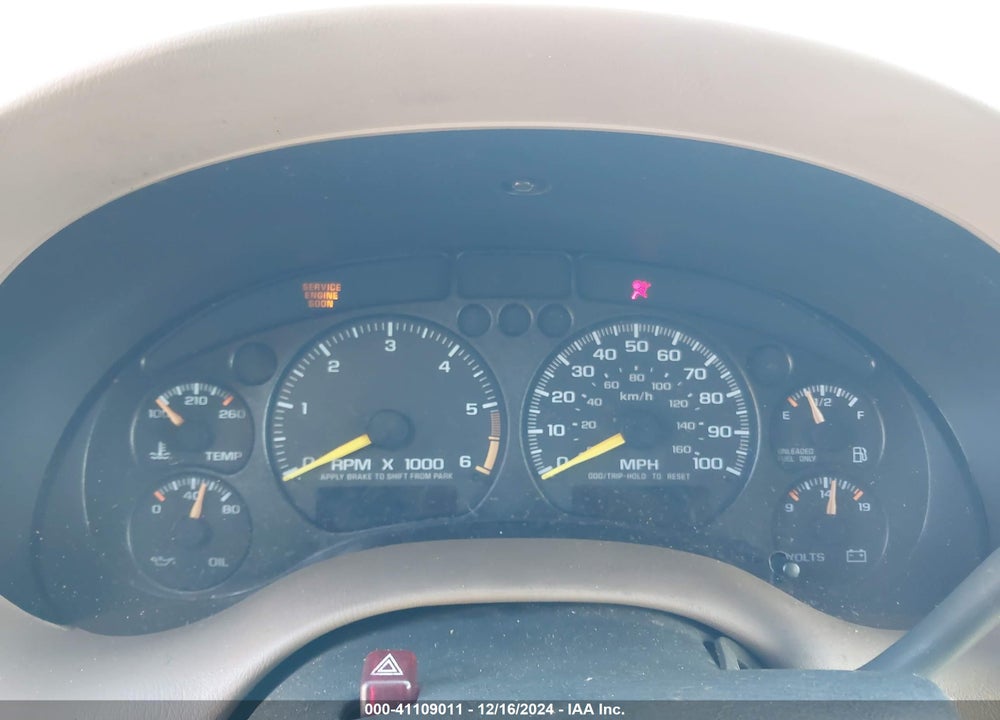 1998 CHEVROLET BLAZER LT VIN: 1GNCS13W7W2118192