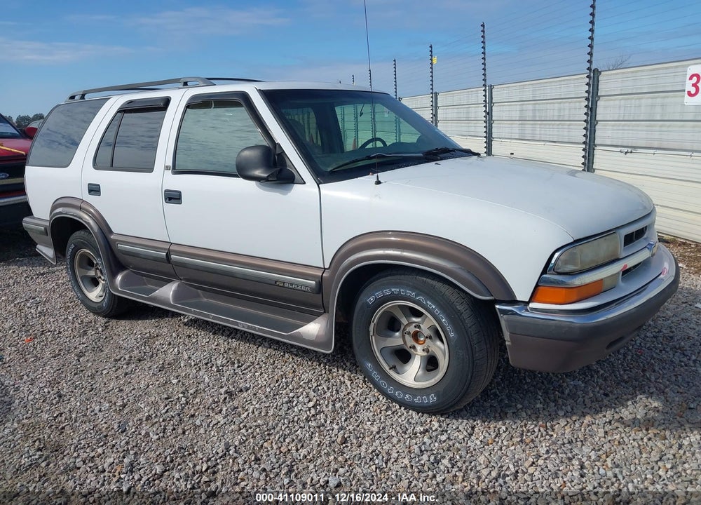 1998 CHEVROLET BLAZER LT VIN: 1GNCS13W7W2118192