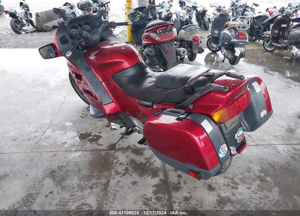 1992 HONDA ST1100 VIN: JH2SC2607NM200349