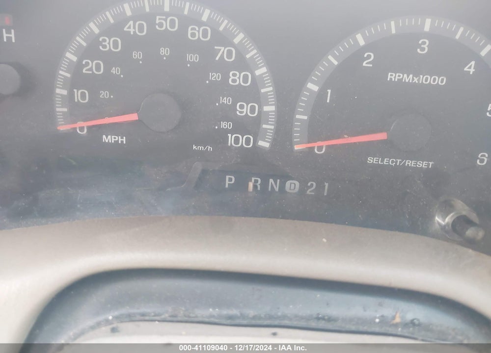 2001 FORD EXPEDITION EDDIE BAUER VIN: 1FMRU17W91LA96511