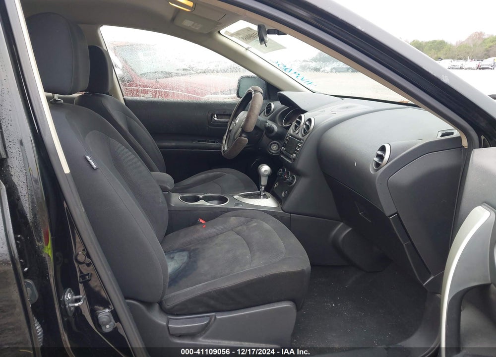 2014 NISSAN ROGUE SELECT S VIN: JN8AS5MT1EW620560