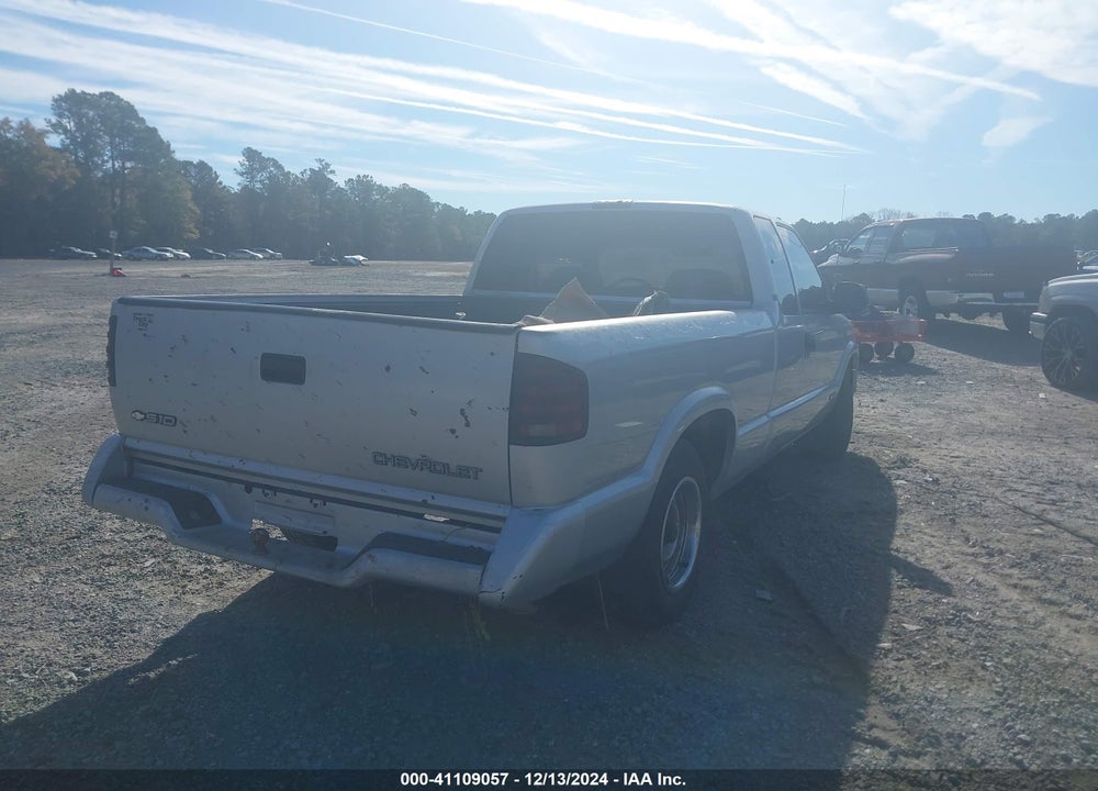 1996 CHEVROLET S TRUCK S10 VIN: 1GCCS19X8T8222529
