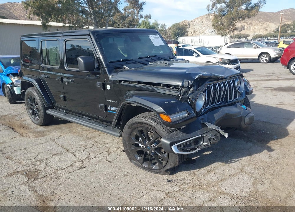 2024 JEEP WRANGLER 4XE SAHARA 4XE VIN: 1C4RJXP67RW163701