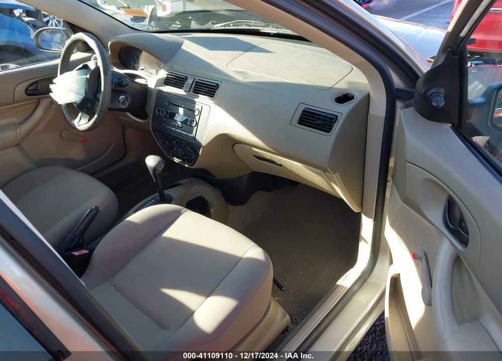 2007 FORD FOCUS S/SE/SES VIN: 1FAFP34N37W290096