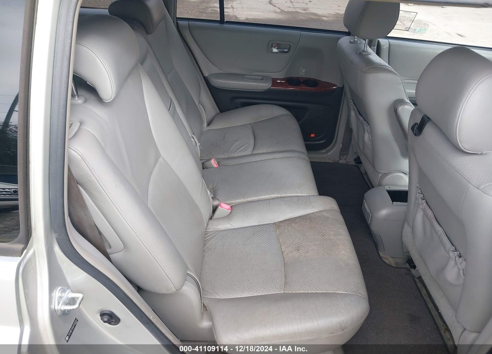 2006 TOYOTA HIGHLANDER HYBRID LIMITED V6 VIN: JTEEW21A560022247