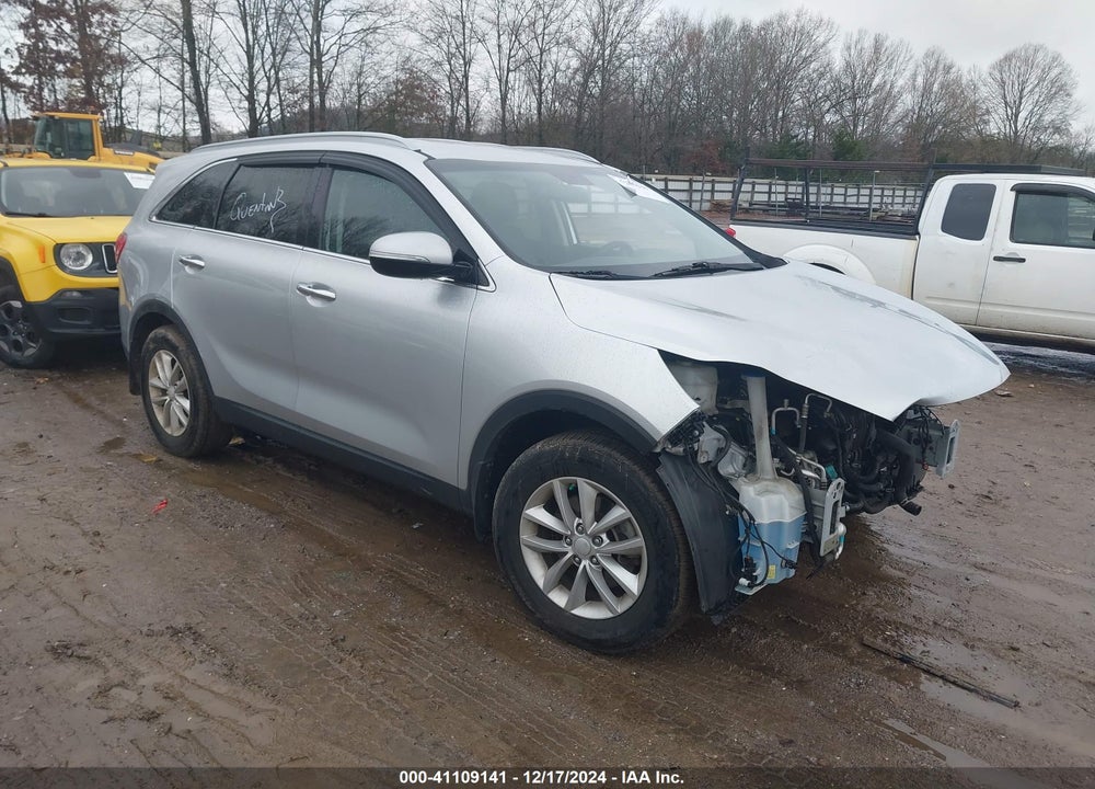 2016 KIA SORENTO 2.4L LX VIN: 5XYPG4A33GG097855