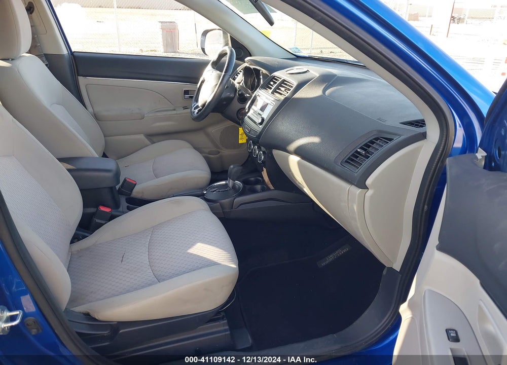 2017 MITSUBISHI OUTLANDER SPORT 2.0 ES/2.0 LE VIN: JA4AP3AUXHZ003203