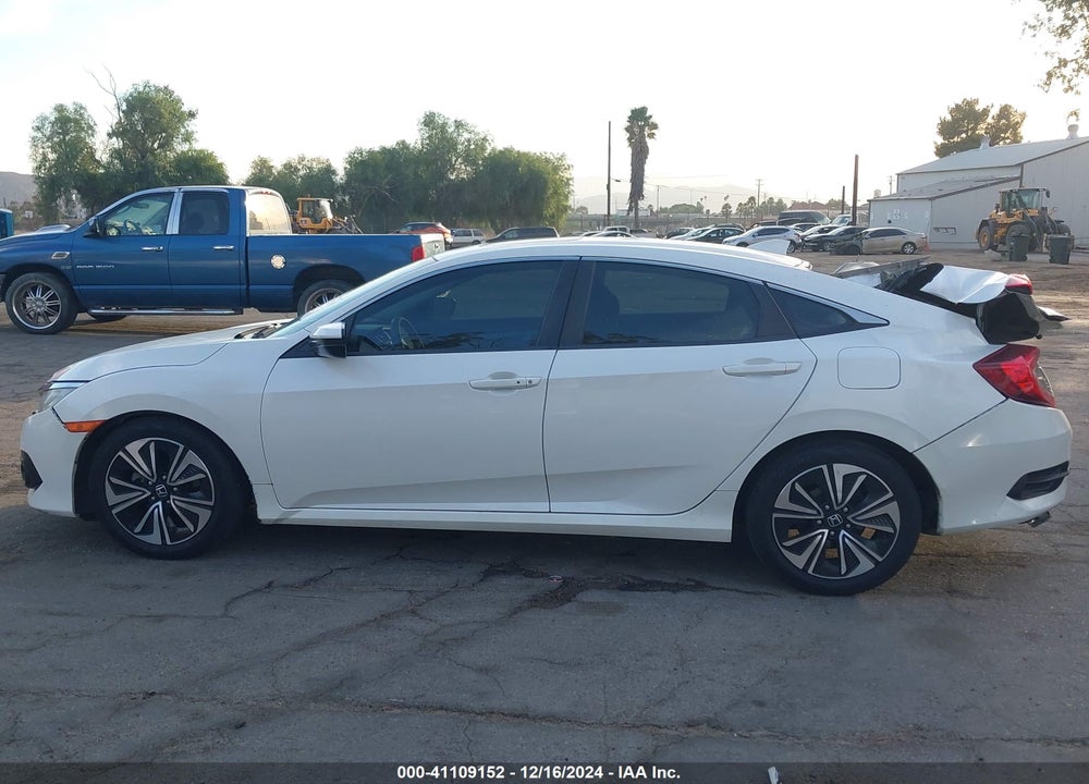 2017 HONDA CIVIC VIN: 2HGFC1F3XHH654764