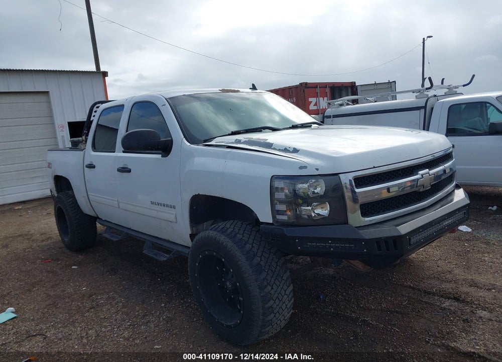 2011 CHEVROLET SILVERADO 1500 LT VIN: 3GCPKSE38BG286458
