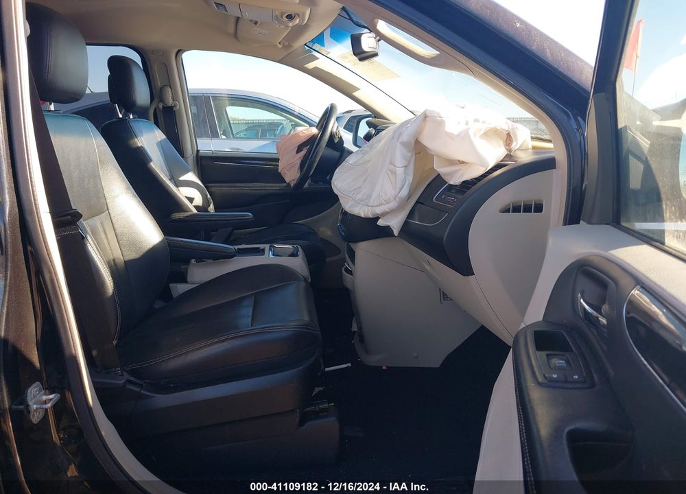 2012 CHRYSLER TOWN & COUNTRY TOURING VIN: 2C4RC1BG2CR309073