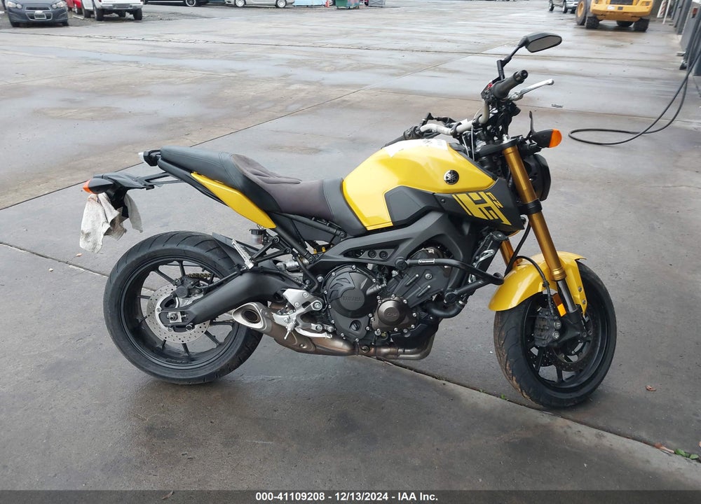 2015 YAMAHA FZ09 C VIN: JYARN33Y6FA001650