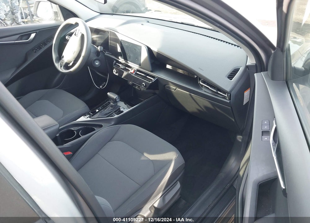 2023 KIA NIRO LX VIN: KNDCP3LE1P5087261