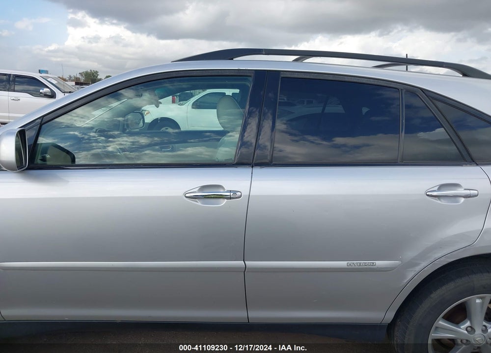2008 LEXUS RX 400H VIN: JTJHW31U982051269