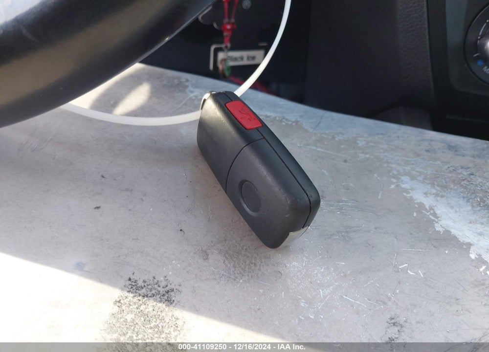 2017 VOLKSWAGEN JETTA VIN: 3VWDB7AJ1HM398143