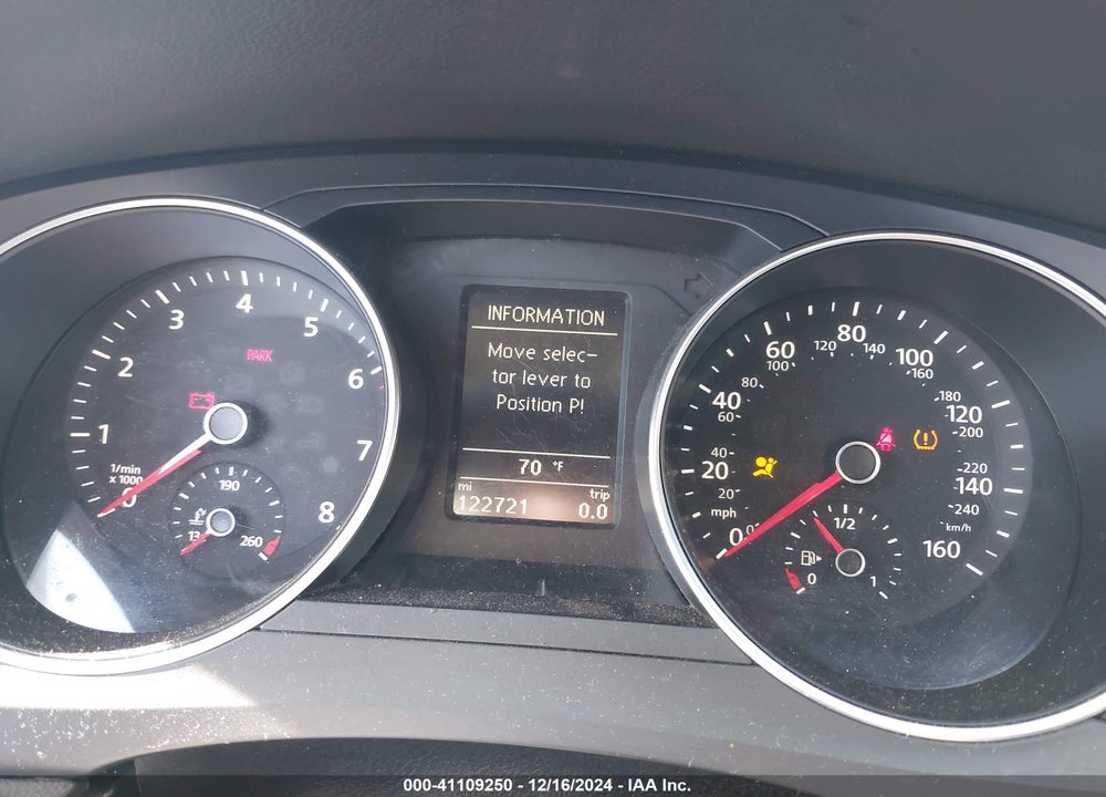 2017 VOLKSWAGEN JETTA VIN: 3VWDB7AJ1HM398143
