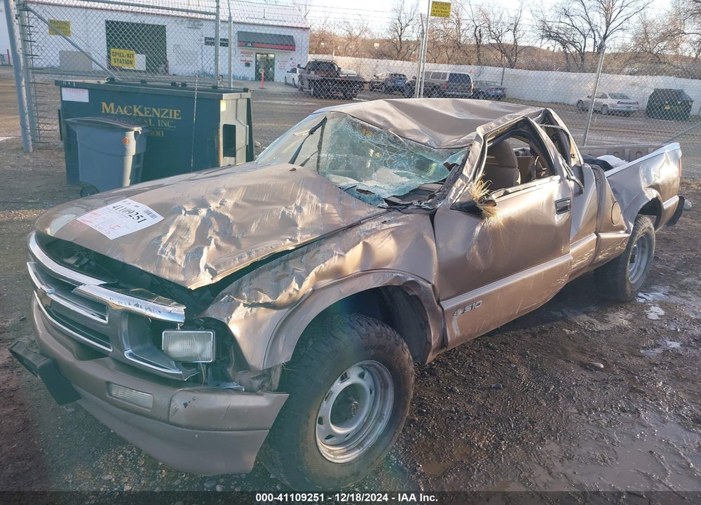 1996 CHEVROLET S TRUCK S10 VIN: 1GCCS19X6T8132263