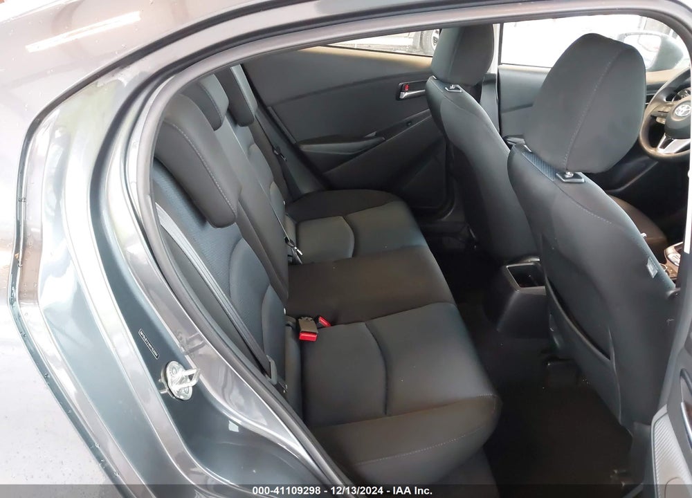 2017 TOYOTA YARIS IA VIN: 3MYDLBYV4HY152094