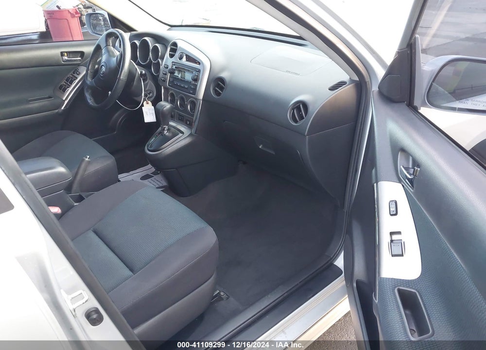 2005 TOYOTA MATRIX/XR VIN: 2T1KR30E95C552038