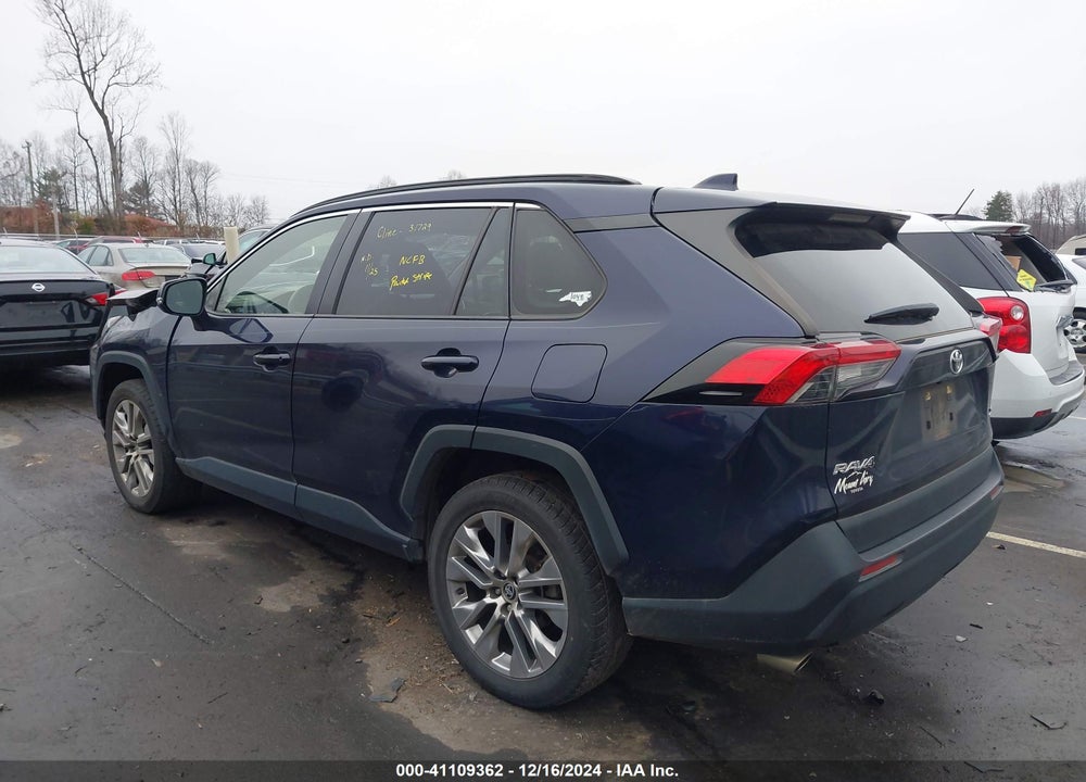 2020 TOYOTA RAV4 XLE PREMIUM VIN: JTMC1RFV2LJ021481