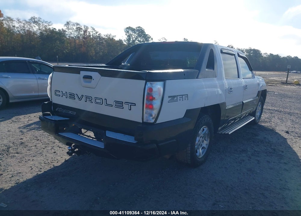 2002 CHEVROLET AVALANCHE 1500 VIN: 3GNEC13T12G155526