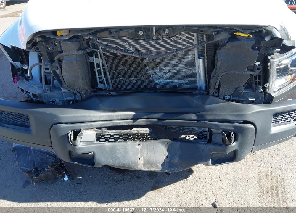 2024 RAM 1500 CLASSIC VIN: 1C6RR7LG0RS148723