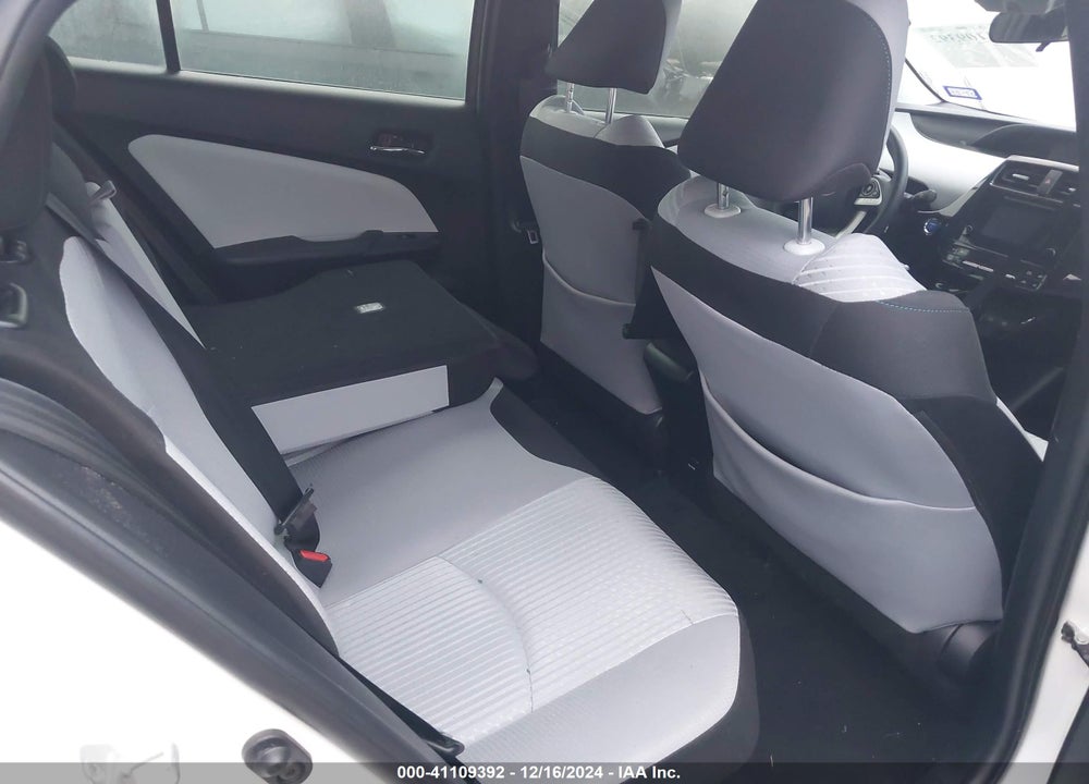 2018 TOYOTA PRIUS TWO VIN: JTDKBRFU3J3059397