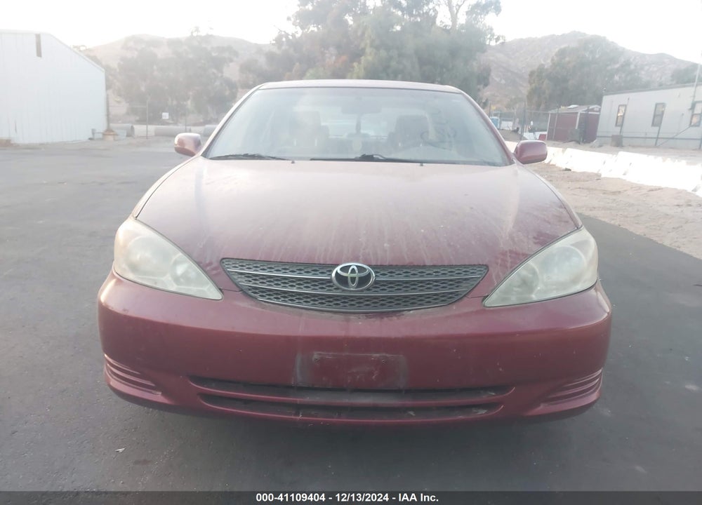 2002 TOYOTA CAMRY LE VIN: 4T1BE32KX2U057260