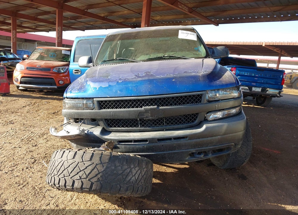 2001 CHEVROLET SILVERADO 2500HD LS VIN: 1GCHK23U41F166639