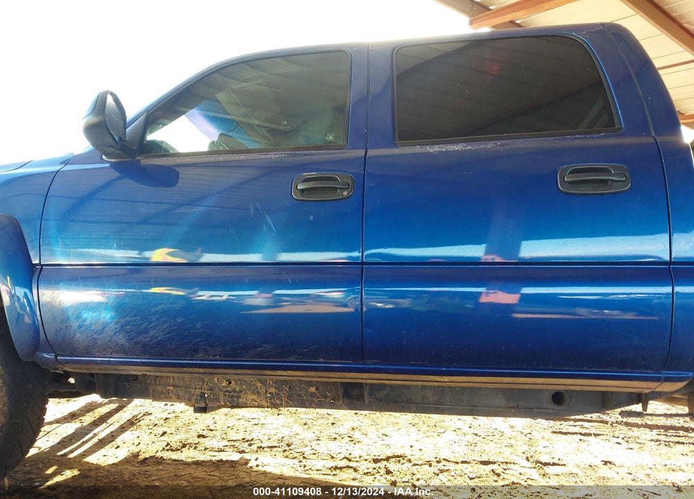 2001 CHEVROLET SILVERADO 2500HD LS VIN: 1GCHK23U41F166639