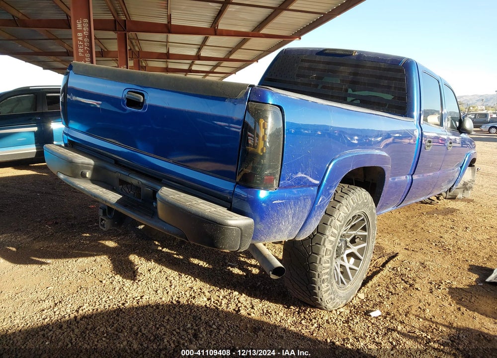 2001 CHEVROLET SILVERADO 2500HD LS VIN: 1GCHK23U41F166639