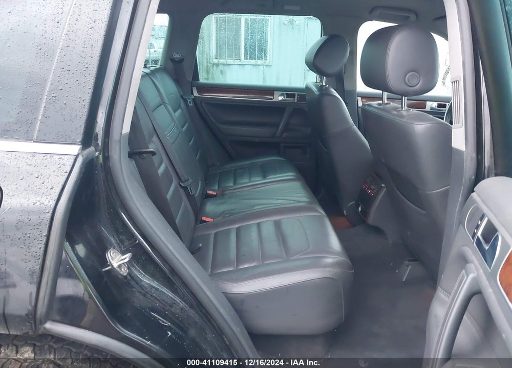 2009 VOLKSWAGEN TOUAREG 2 VR6 FSI VIN: WVGBE77L29D010730