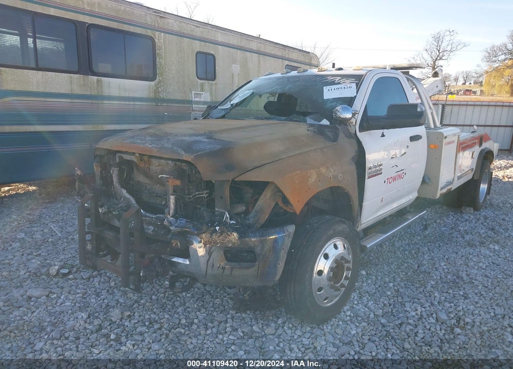 2016 RAM 5500 CHASSIS TRADESMAN/SLT VIN: 3C7WRMBL9GG112044