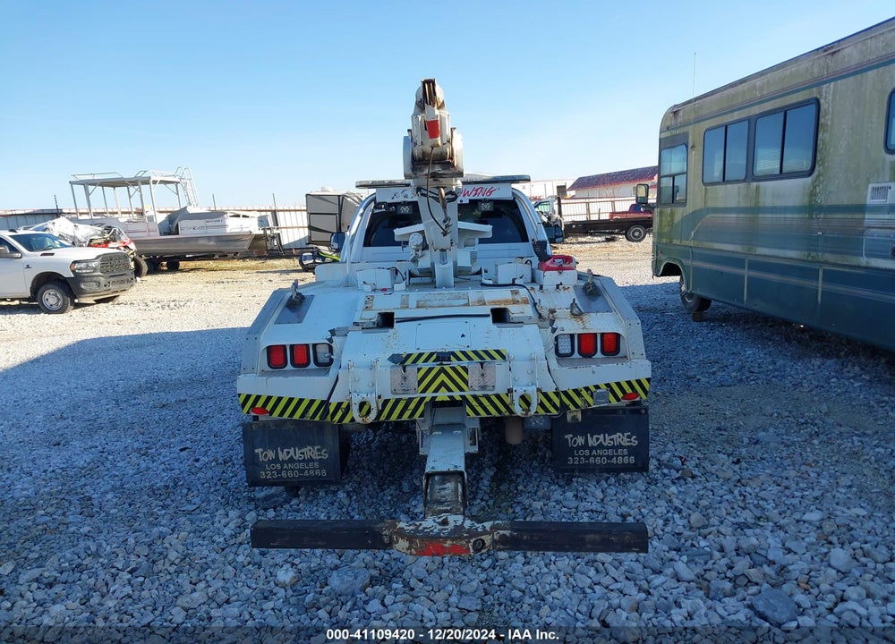 2016 RAM 5500 CHASSIS TRADESMAN/SLT VIN: 3C7WRMBL9GG112044