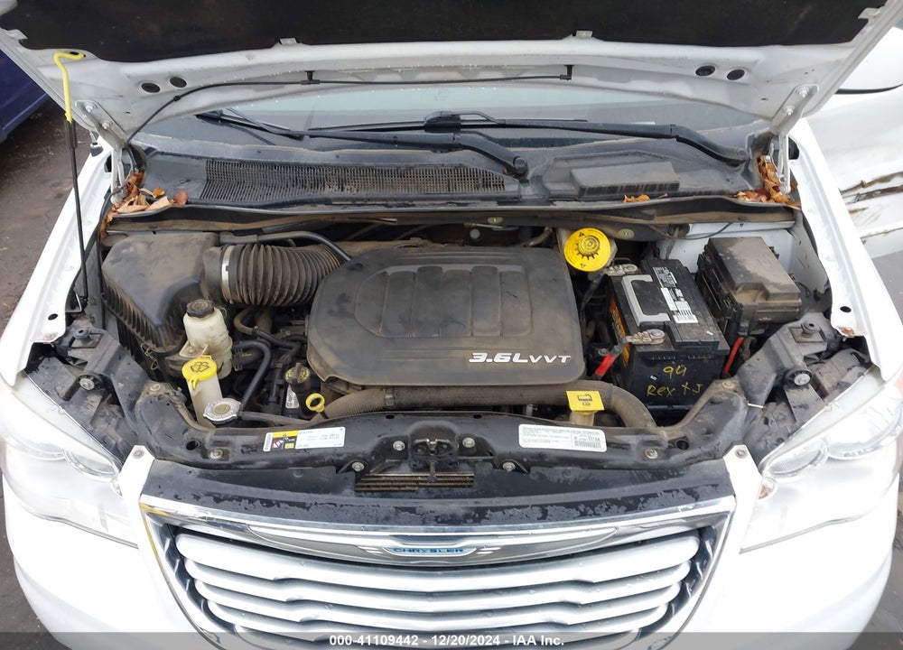 2015 CHRYSLER TOWN & COUNTRY TOURING VIN: 2C4RC1BG9FR636672