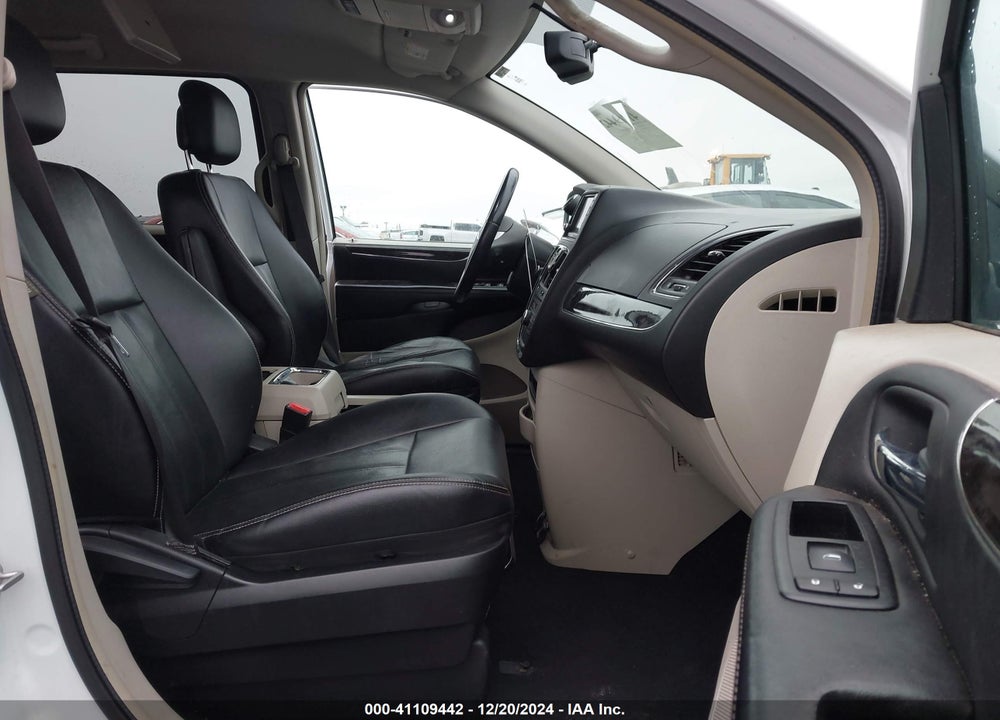 2015 CHRYSLER TOWN & COUNTRY TOURING VIN: 2C4RC1BG9FR636672
