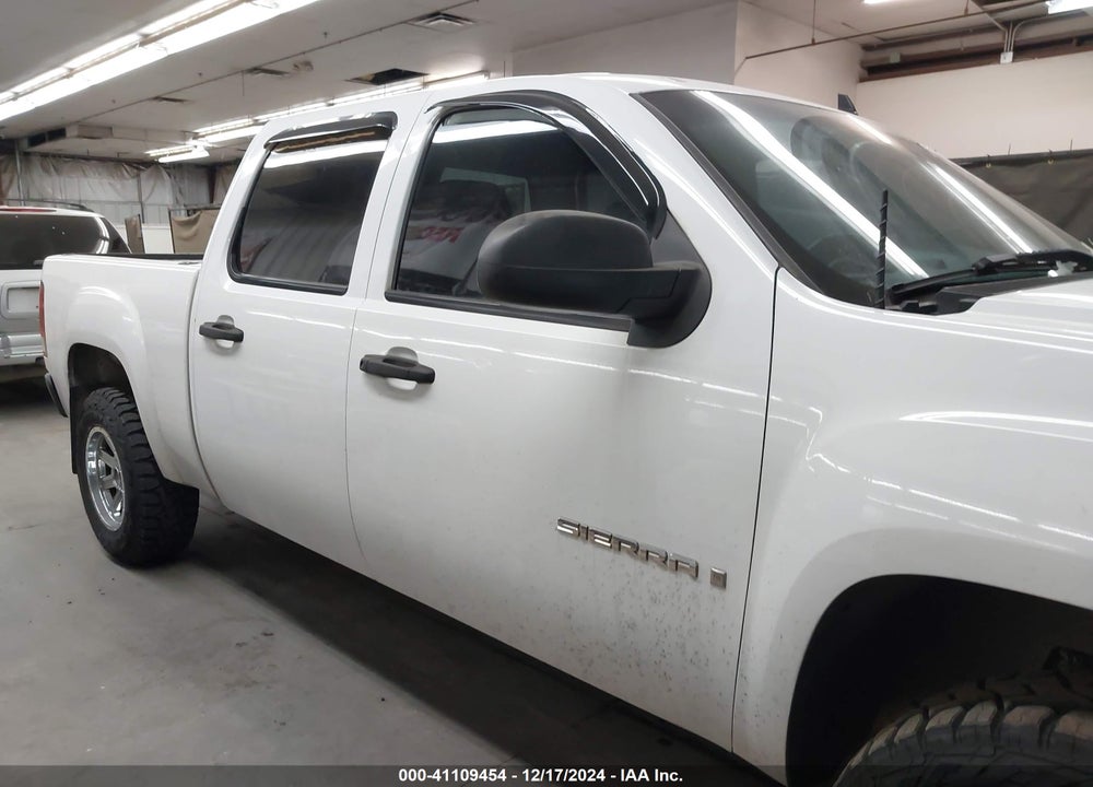 2007 GMC SIERRA 1500 WORK TRUCK VIN: 3GTEC13C57G524338